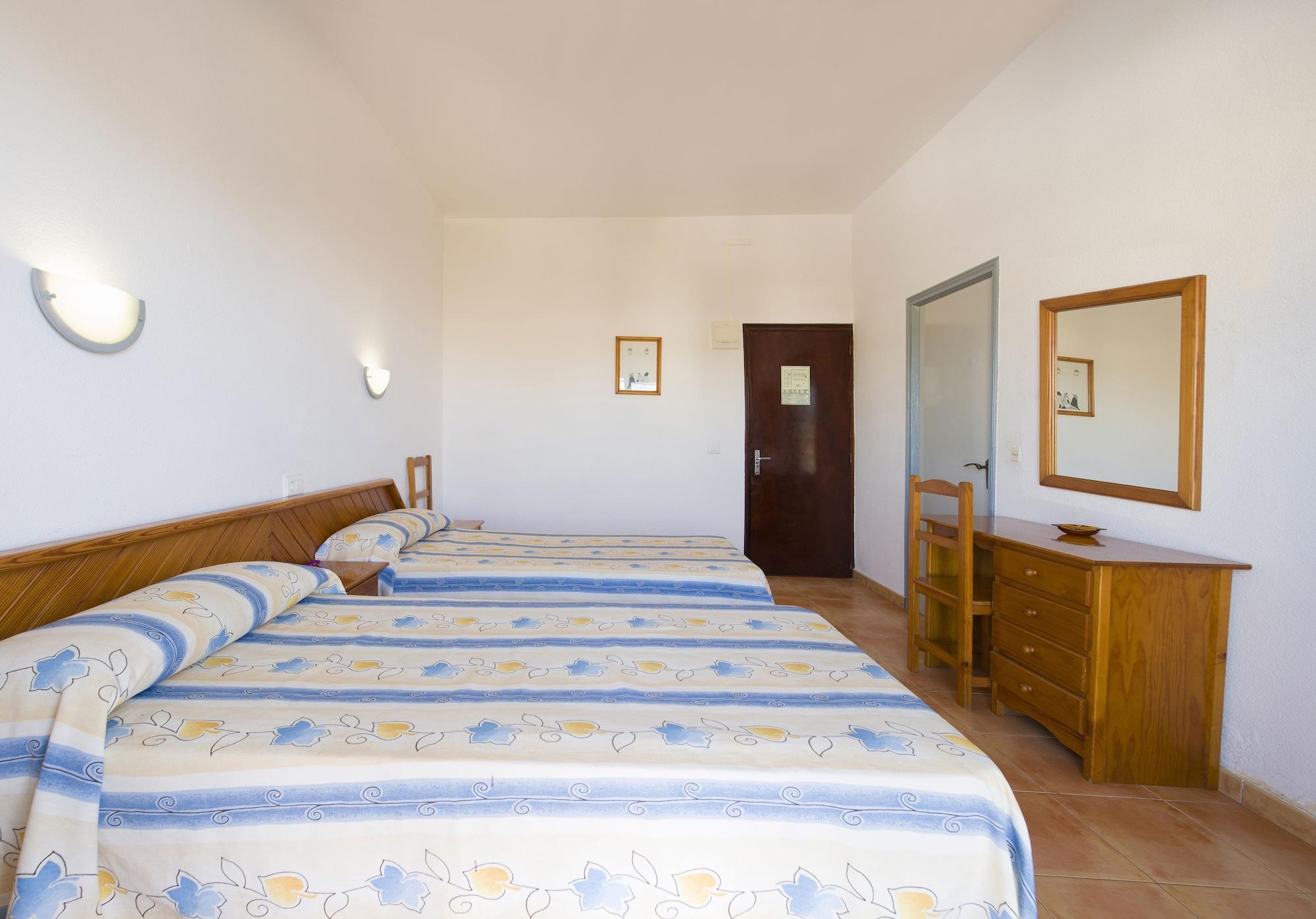 Hostal Anibal - Ab Group サンアントニオアバド エクステリア 写真