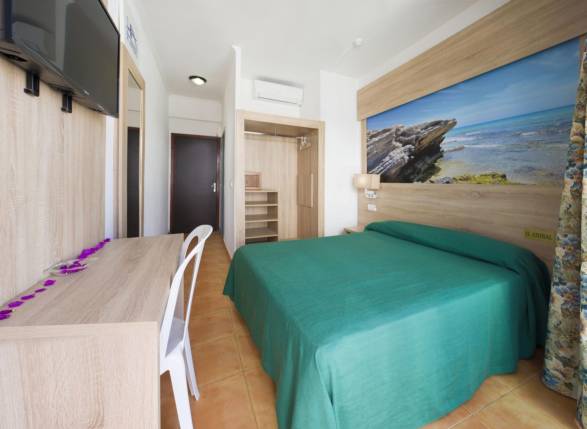 Hostal Anibal - Ab Group サンアントニオアバド エクステリア 写真